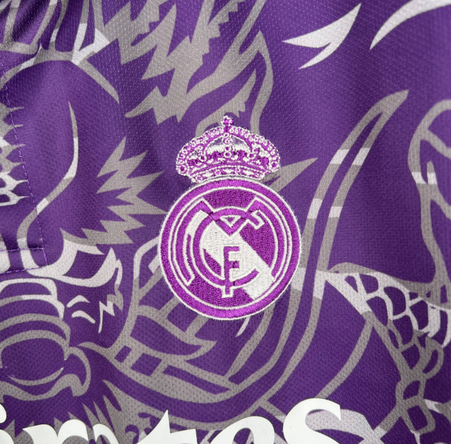 Real Madrid "Dragón Morado"