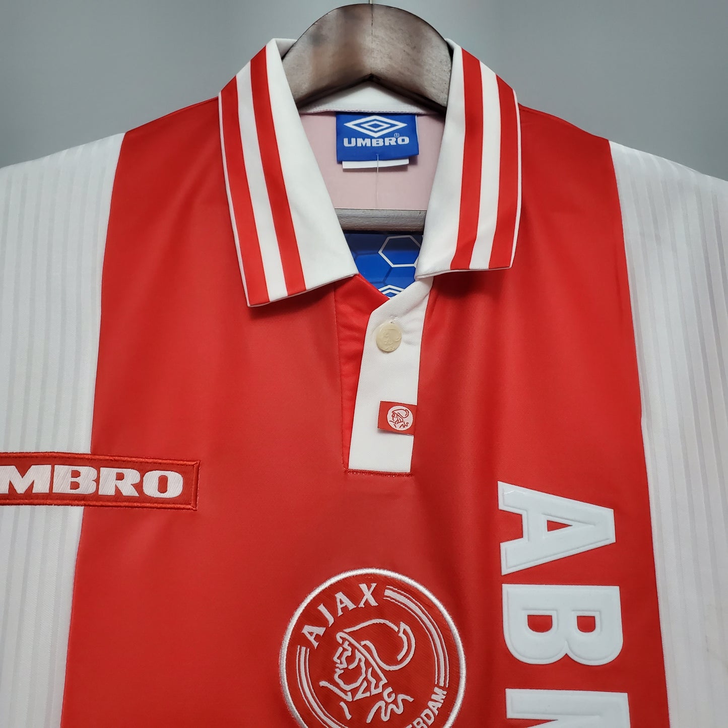 Retro Ajax 97/98 Home