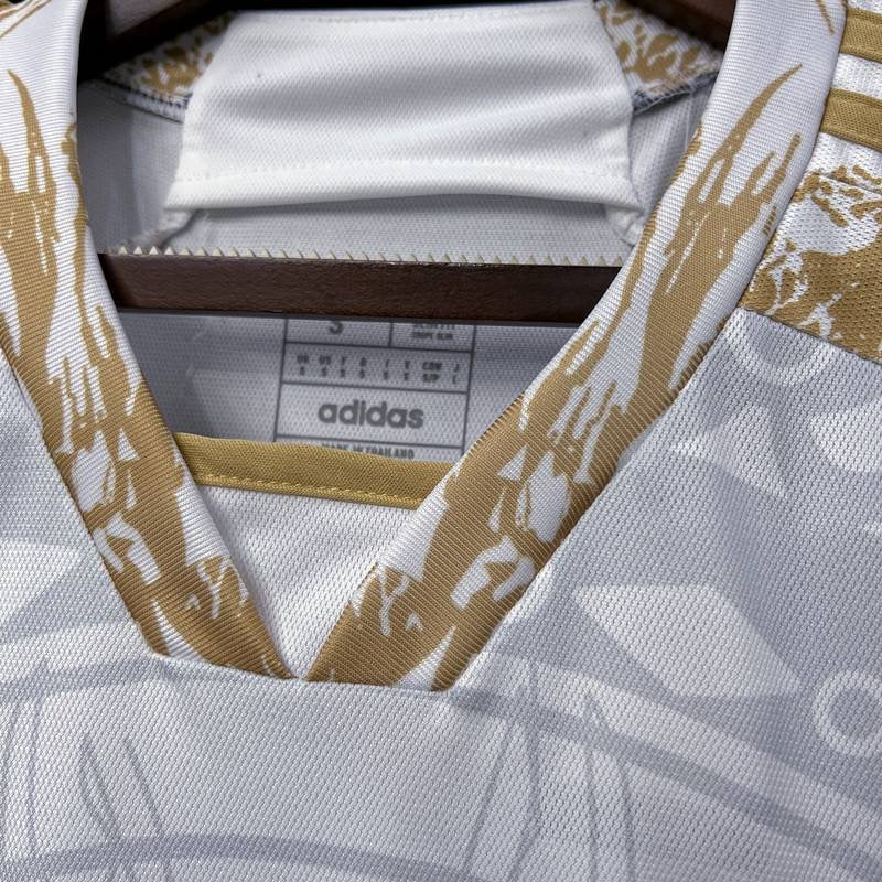 Real Madrid "Golden Dynasty" Special Kit