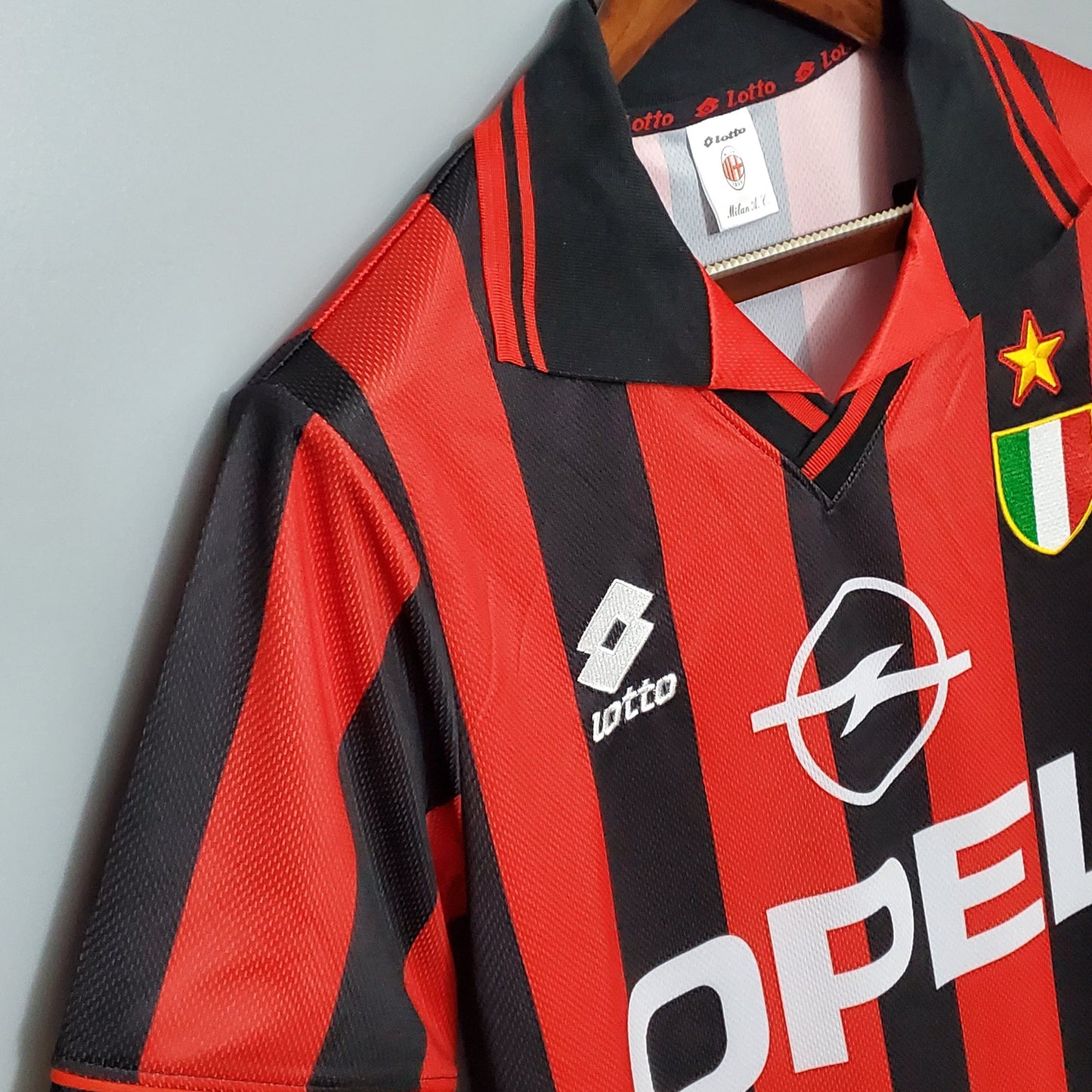 AC Milan 1996/97 Home Jersey