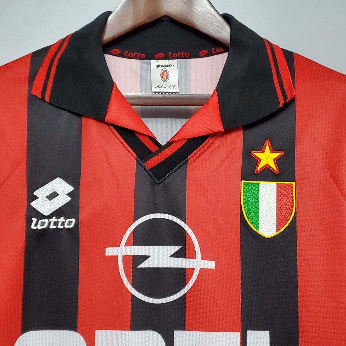 AC Milan 1996/97 Home Jersey