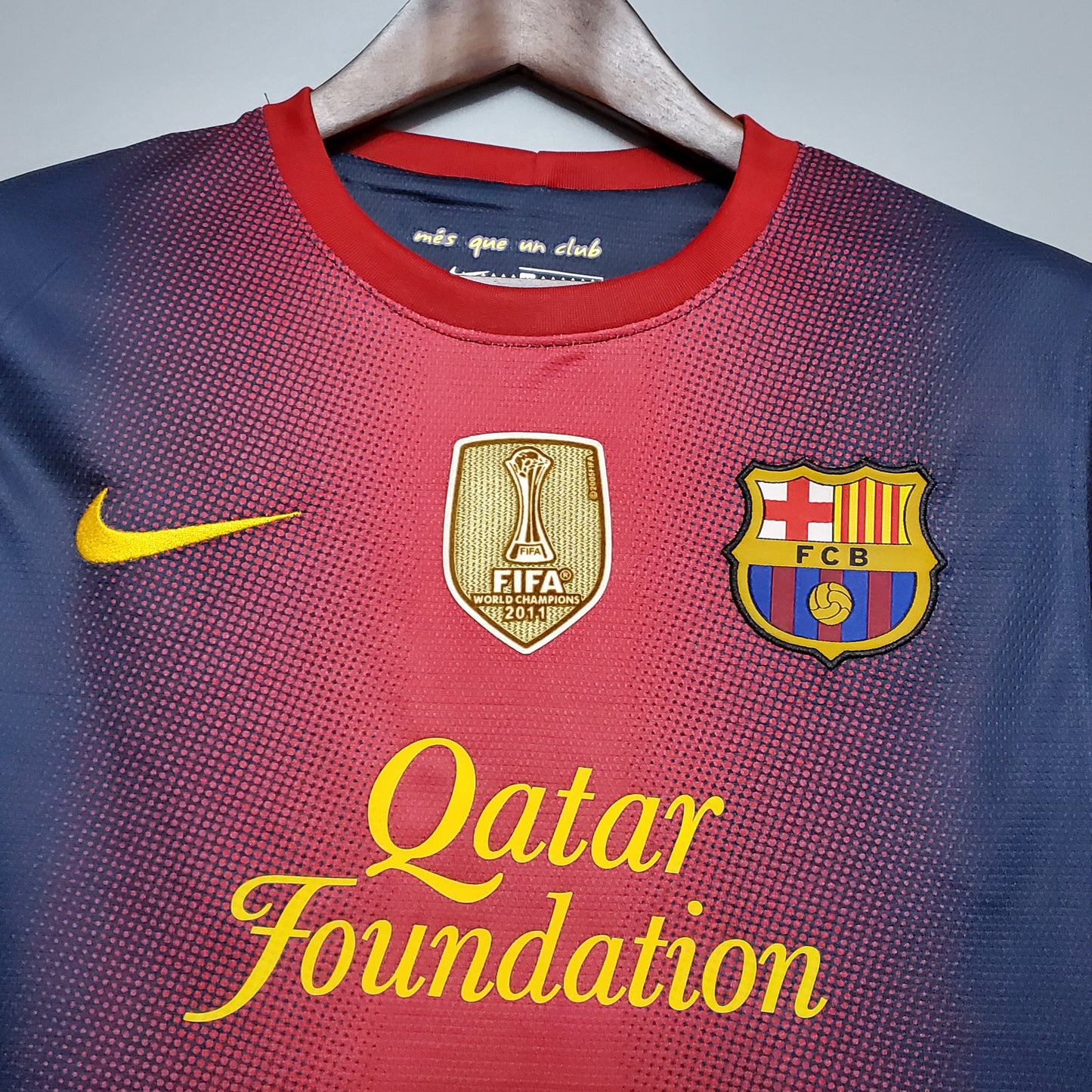 Retro Barcelona 12/13 Home