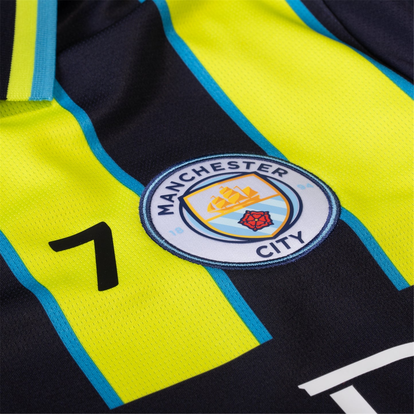 Manchester City 24/25 Away Jersey