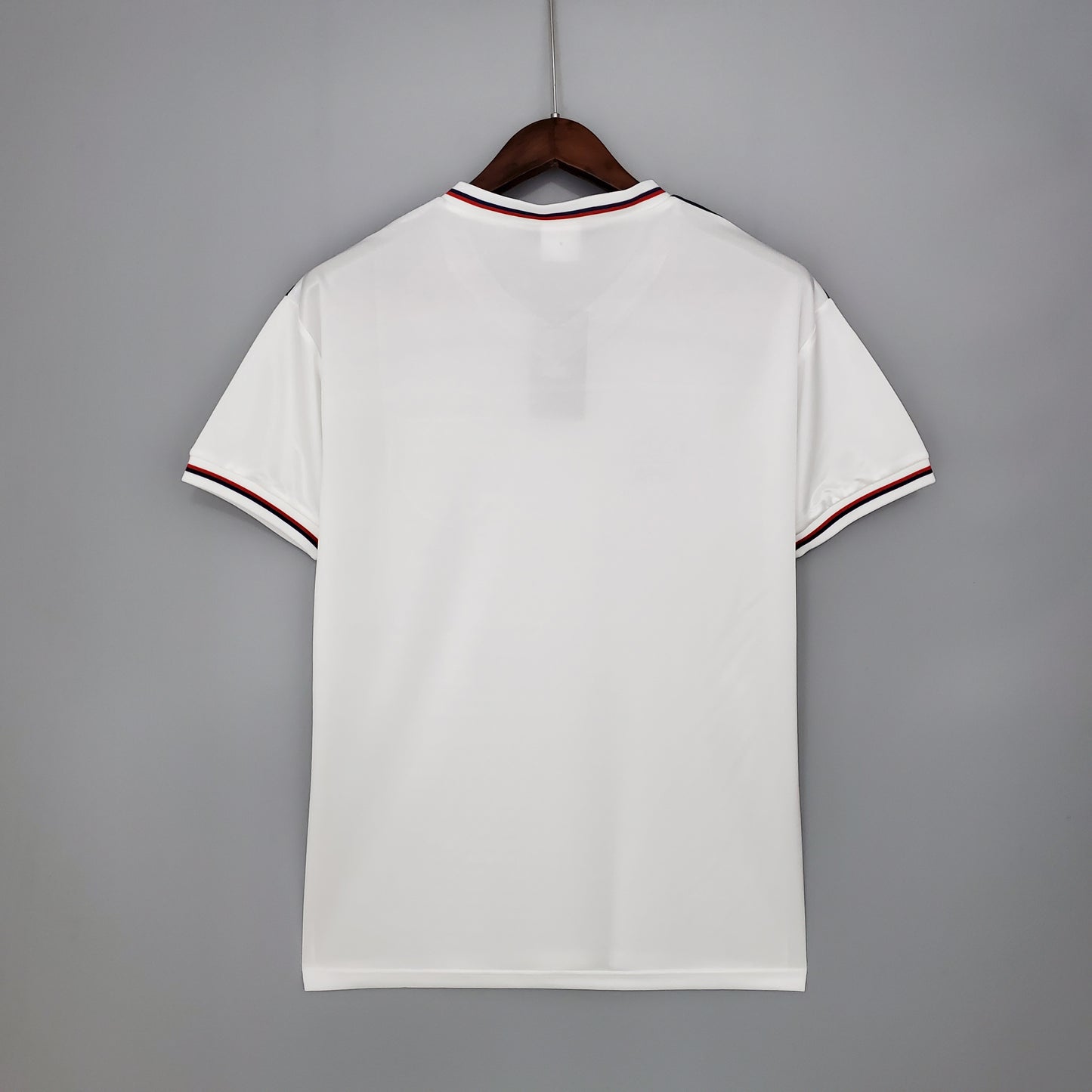 Retro 1982 England Home